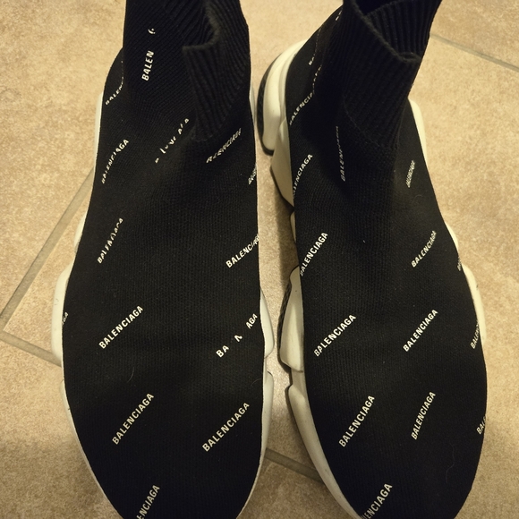 Balenciaga Sneakers - Picture 3 of 3
